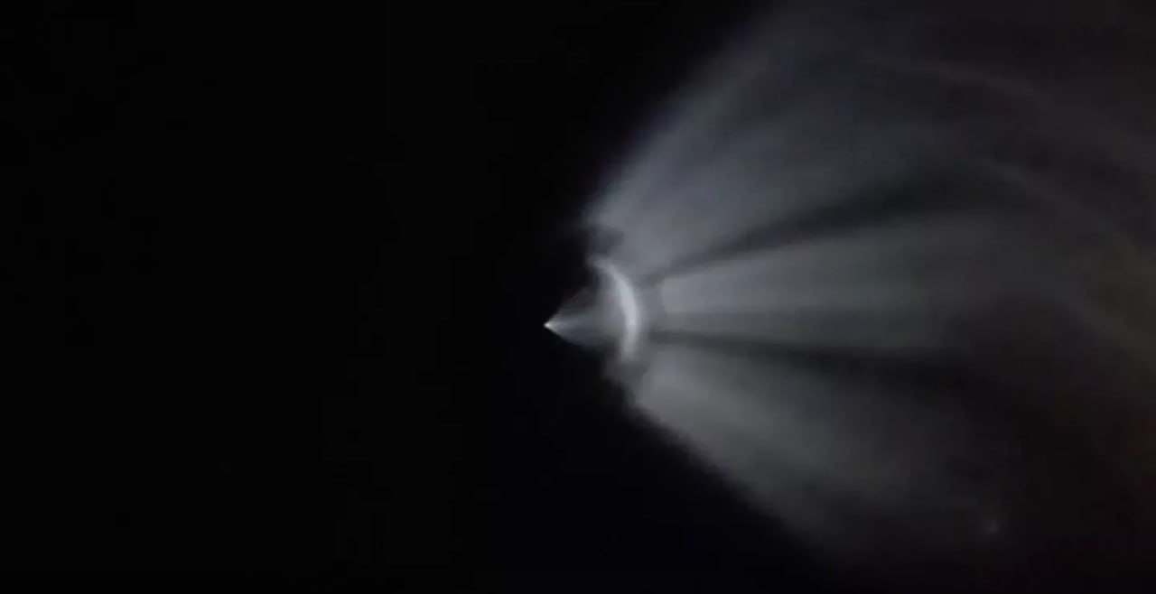 Raketlərdən sonra Rusiya səmasında qəribə &ldquo;meduza&rdquo;lar PEYDA OLDU