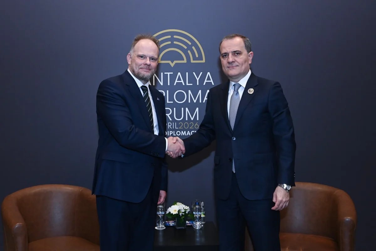 Ceyhun Bayramov NATO rəsmisi ilə GÖRÜŞDÜ &ndash; Müzakirə olunan məsələlər &ndash; FOTO