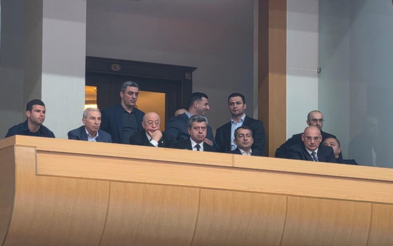 Kəmaləddin Heydərov ilk dəfə yeni müavinlərlə bir arada &ndash; FOTO