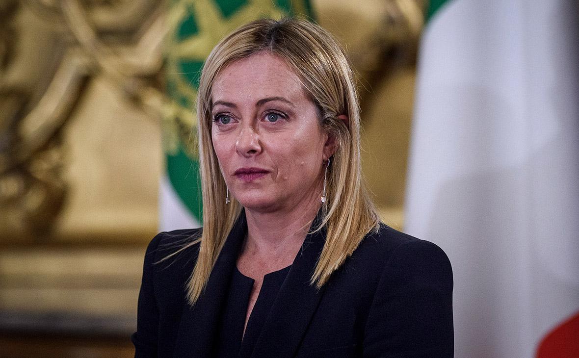 Corcia Meloni Azərbaycana gələcək