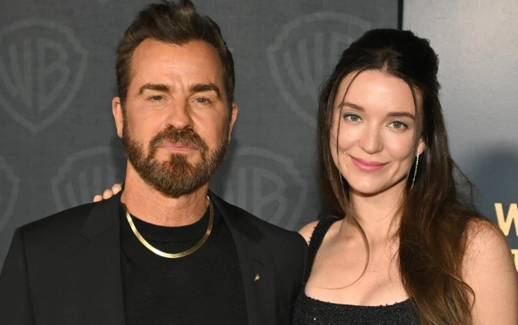 Cennifer Enistonun keçmiş əri ata oldu