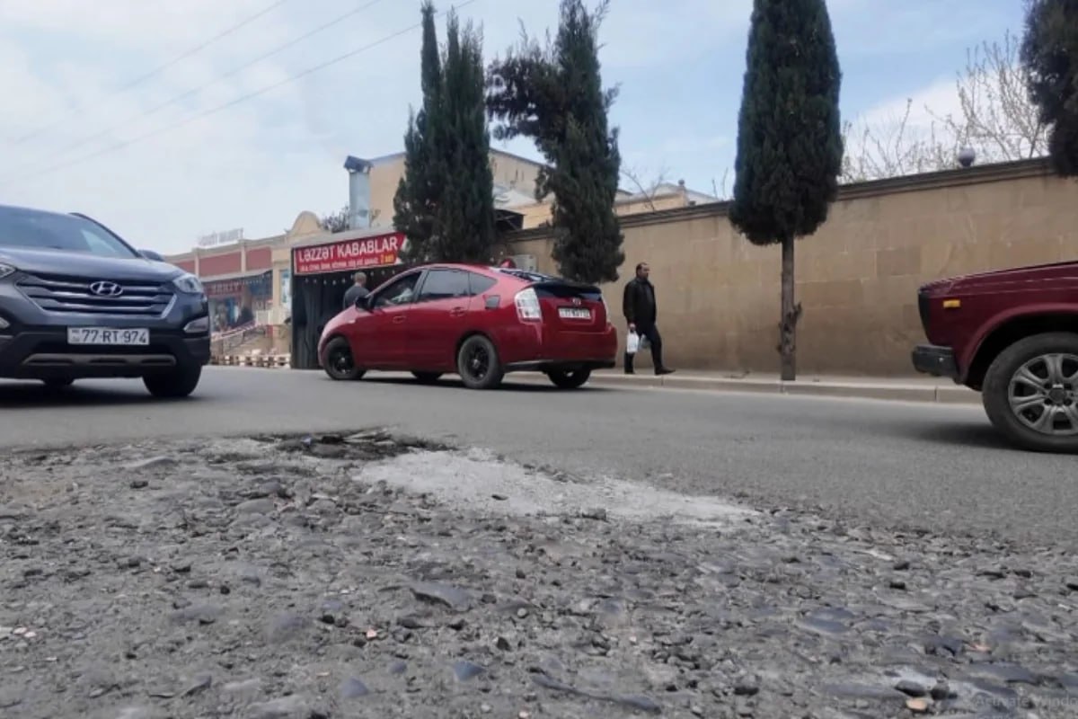 Kanalizasiya xətləri təmir edildi, asfaltın bərpası "yaddan çıxdı" - VİDEO