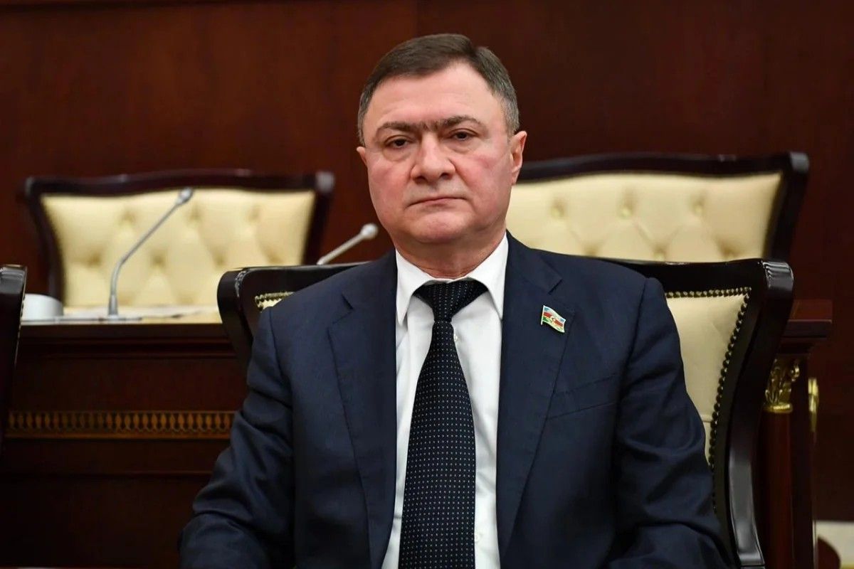 Jülyen Odul unudur ki, Fransada yaşayan müsəlmanların sayı 9 MİLYONA yaxındır - DEPUTAT