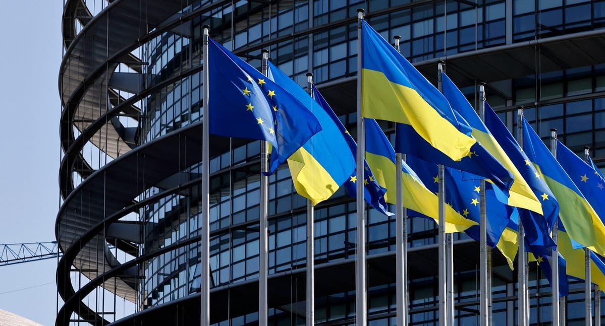 Macarıstan vetonu geri götürdü: Aİ Ukraynaya 90 milyard avroluq krediti təsdiqlədi