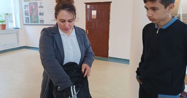 Məktəblərdə şagirdlərin çantalarının yoxlanılması ilə bağlı valideynlərə MÜRACİƏT &ndash; FOTO