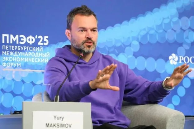 Milyarder etiraf etdi: Kitab oxumuram, çünki insanı öz düşüncə tərzindən uzaqlaşdırır