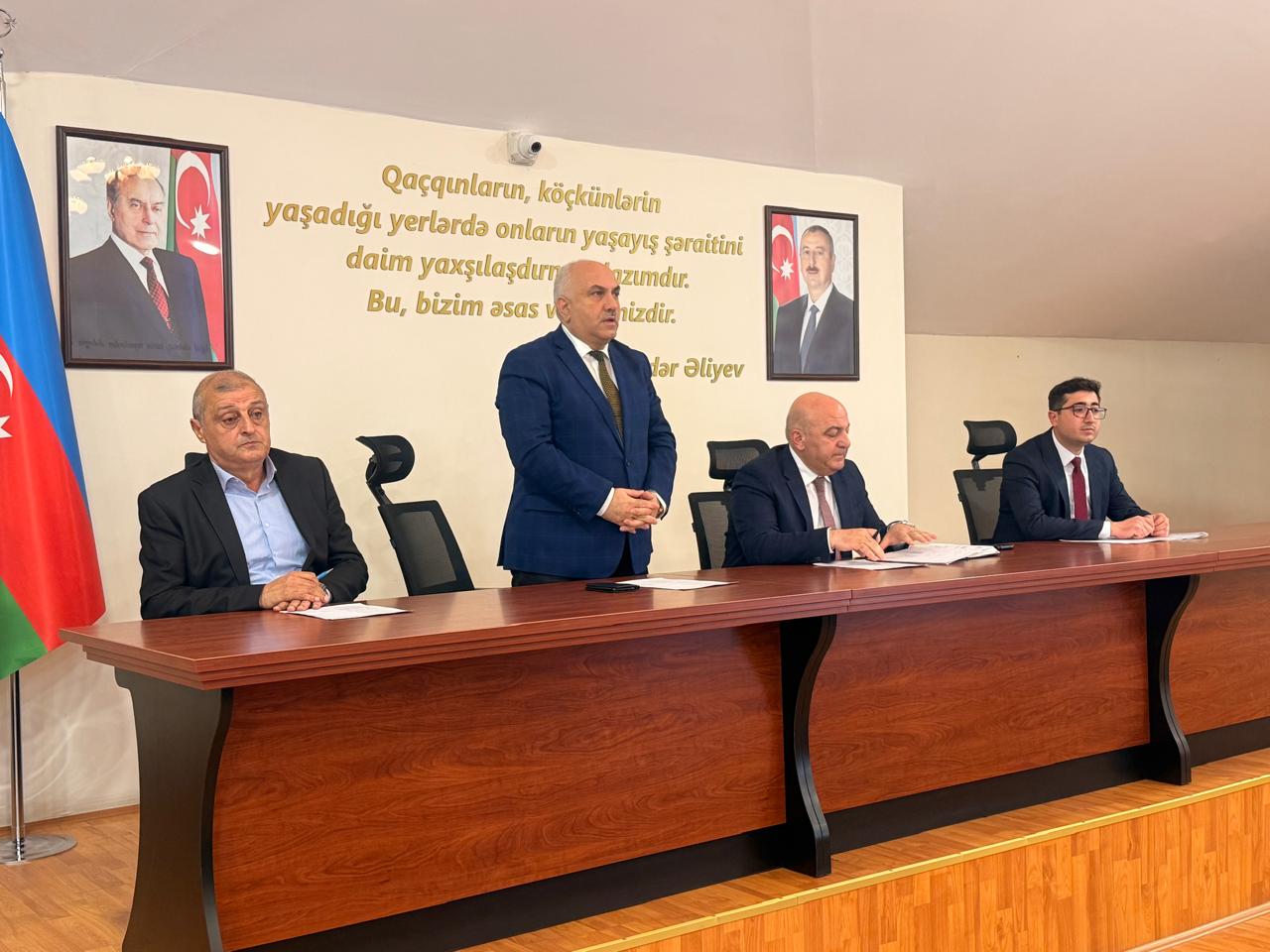 Ağdam, Qırmızı Bazar və Badara sakinləri mina təhlükəsi ilə bağlı maarifləndirilib &ndash; FOTO