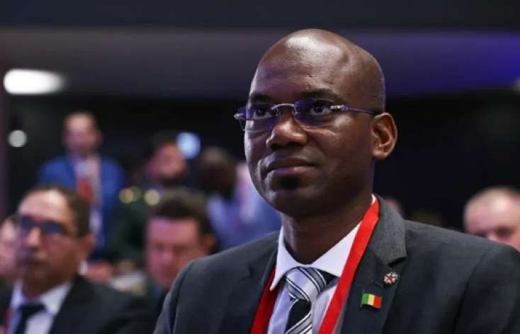 Bu ölkənin müdafiə naziri öldürüldü