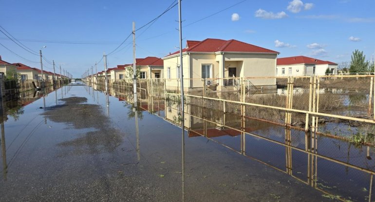 Yüzlərlə ailə köçürüləcək