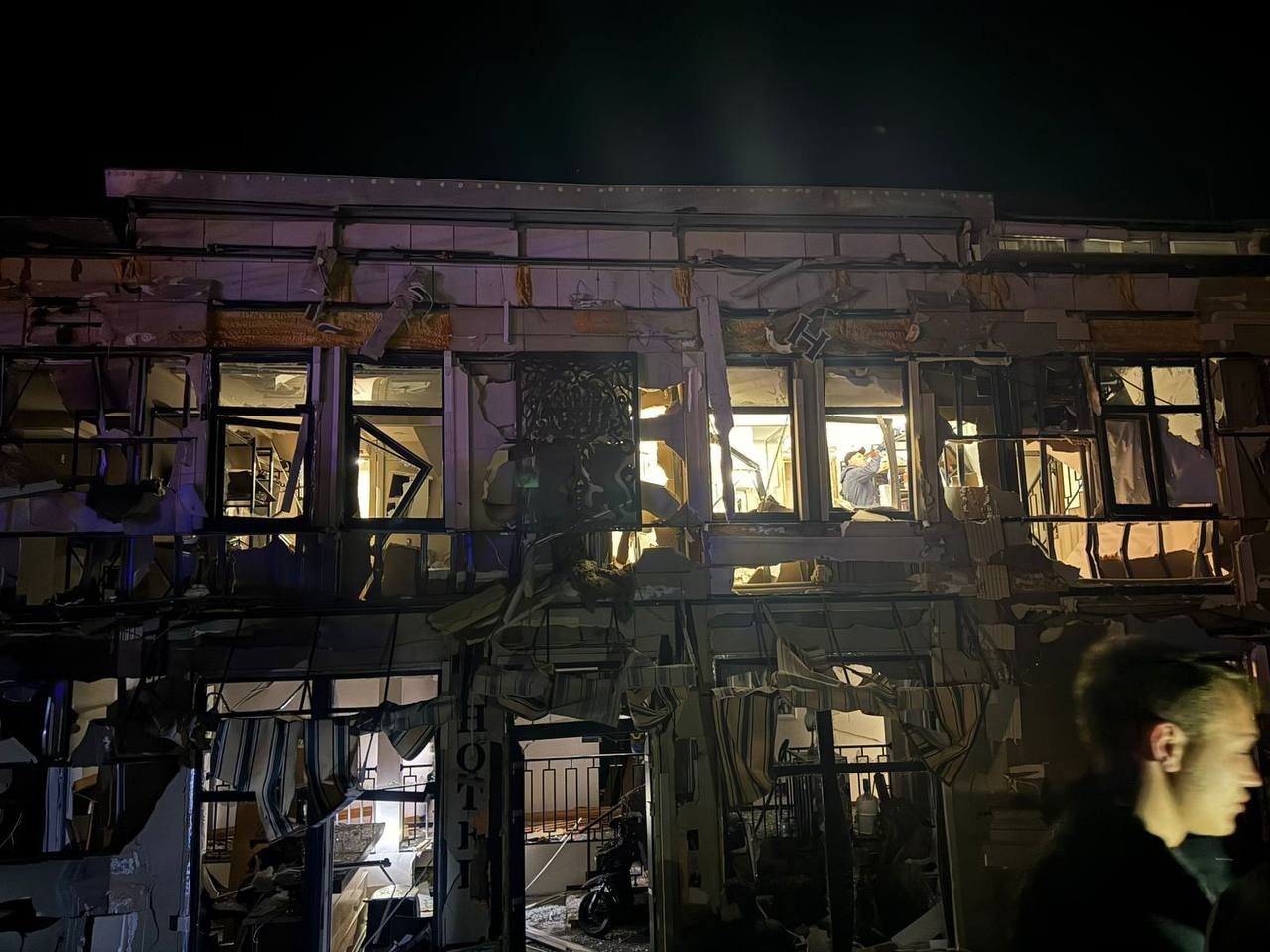 Rusiya Odessaya zərbə endirdi: Yaralananlar var &ndash; FOTO