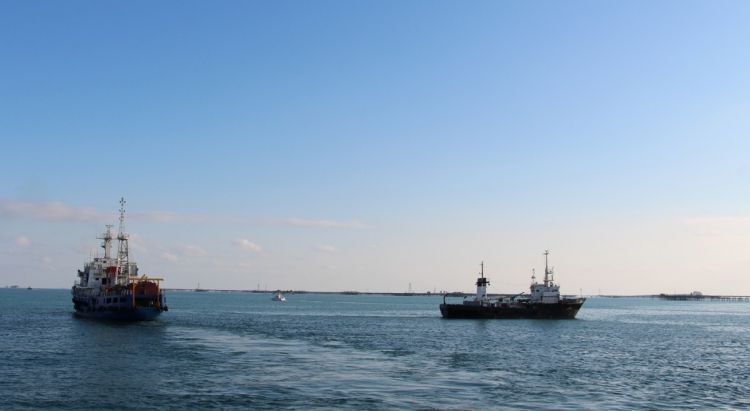 Xəzərdə üzən gəmilərə XƏBƏRDARLIQ EDİLDİ