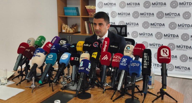 "Bu il bağça müəllimləri ilk dəfə sertifikatlaşdırma imtahanı verəcək" - Eşqi Bağırov