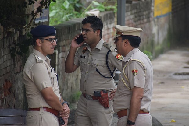 Həyat yoldaşını öldürən qatil 40 il gizləndi - Saxta adla saxlanıldı