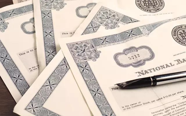 Qiymətli kağızlar bazarında GERİLƏMƏ &ndash; Əsas səbəblər və çıxış yolları