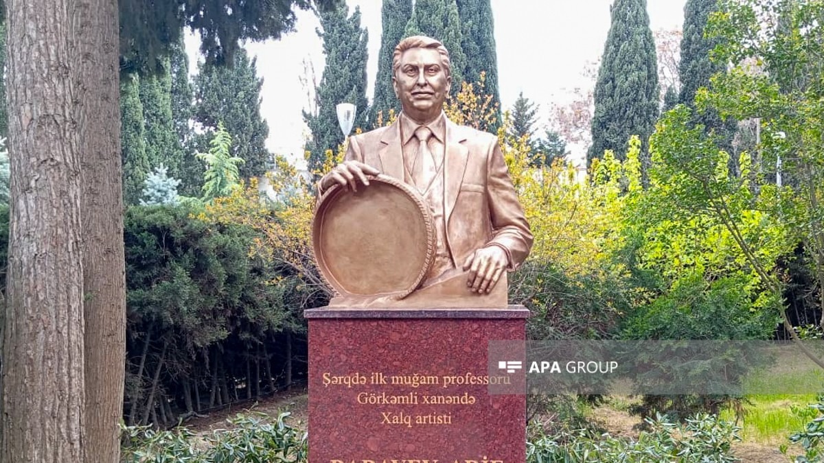 Arif Babayevin qəbirüstü abidəsi ucaldıldı - FOTO