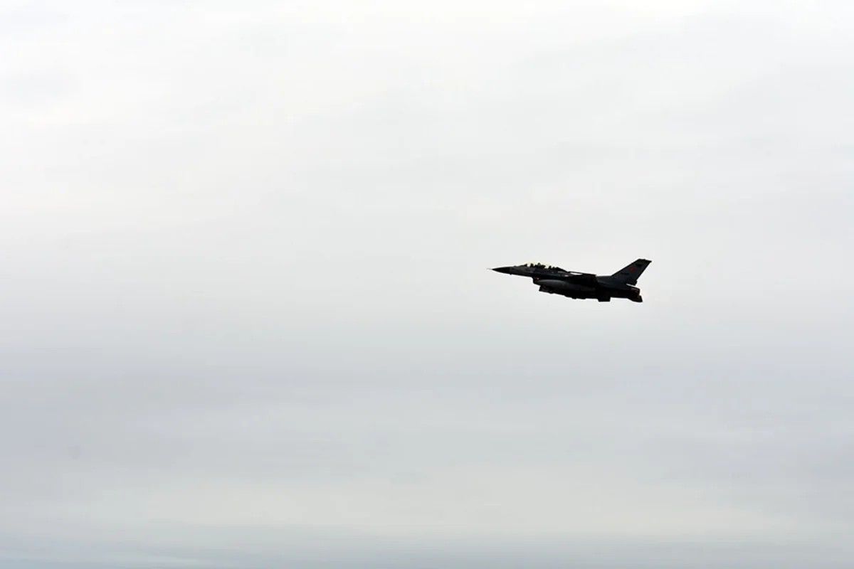 Davam edən "TurAz Qartalı - 2026" birgə taktiki-uçuş təlimindən FOTO/VİDEO