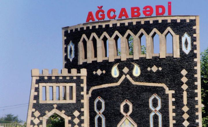 Ağcabədidə ailə faciəsi: Arvadını ət baltası ilə öldürdü