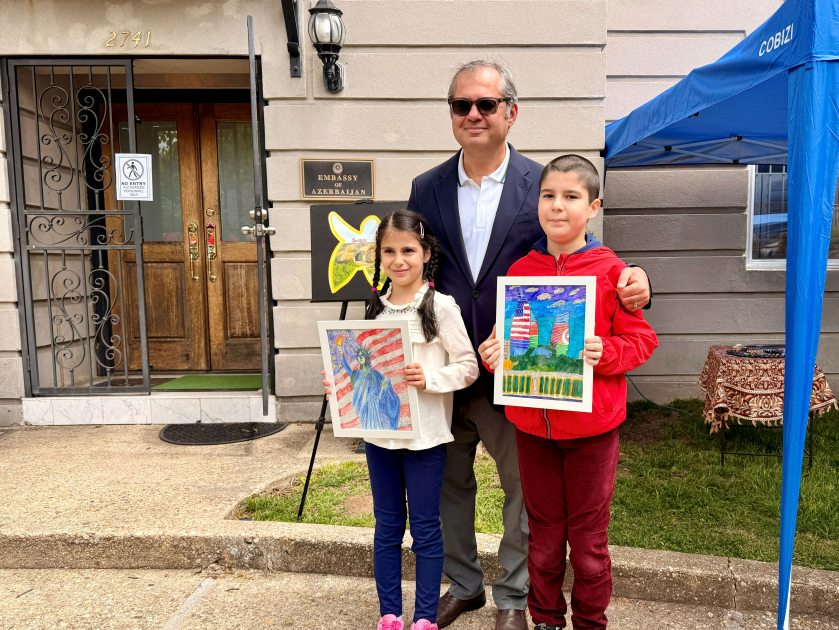 Azərbaycanın ABŞ-dakı səfirliyi bu festivalda təmsil olundu - FOTO