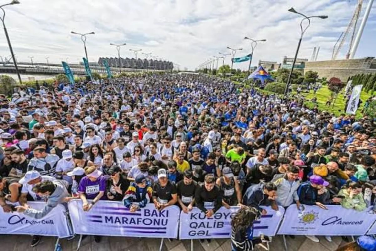 XİN əməkdaşları "Bakı Marafonu 2026"da iştirak ediblər