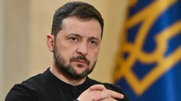 Zelenski: &ldquo;Moskvadakı parada Ukrayna dronları &ldquo;baş çəkə&rdquo; bilər&rdquo; - VİDEO