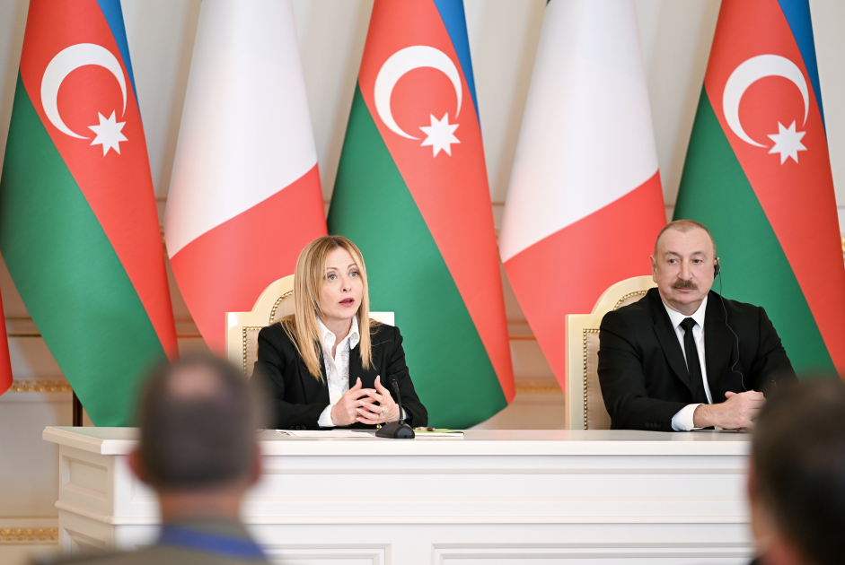 Meloni: Prezident Əliyevlə İranla bağlı fikir mübadiləsi apardıq