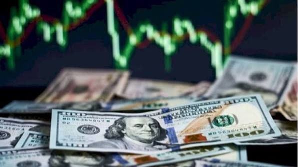 İranda dollar rekord həddə BAHALAŞDI