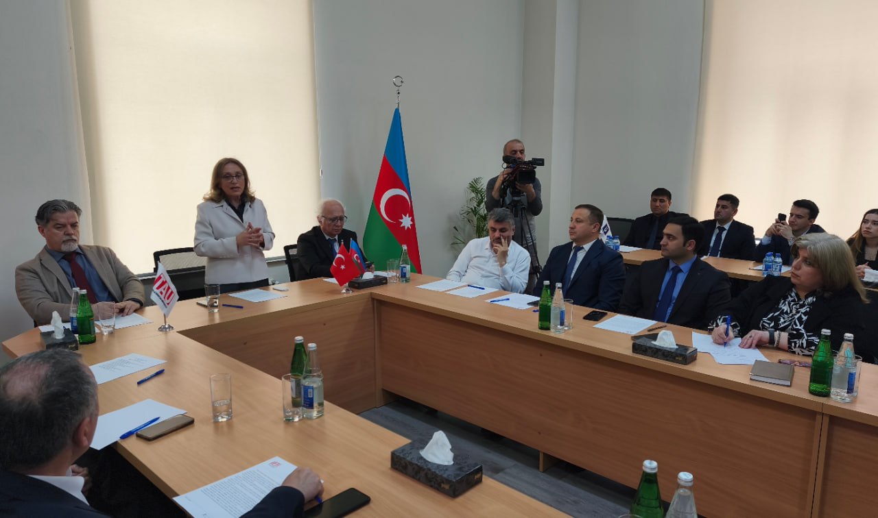 Ümran Uyğur: &ldquo;Məqsədimiz Türkiyə təhsilini Azərbaycana gətirməkdir&rdquo;