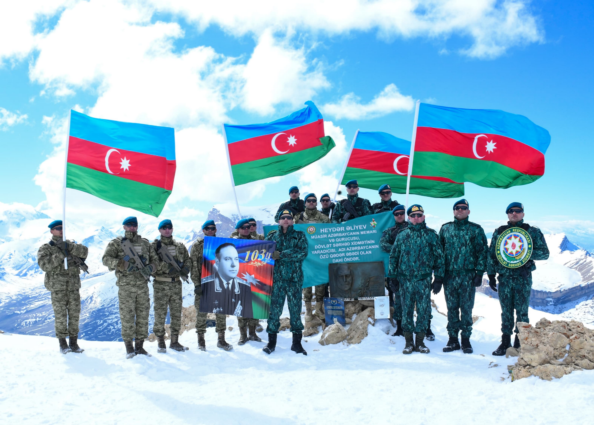 Sərhədçilər &ldquo;Heydər zirvəsi&rdquo;nə yürüş təşkil etdi &ndash; FOTO/VİDEO