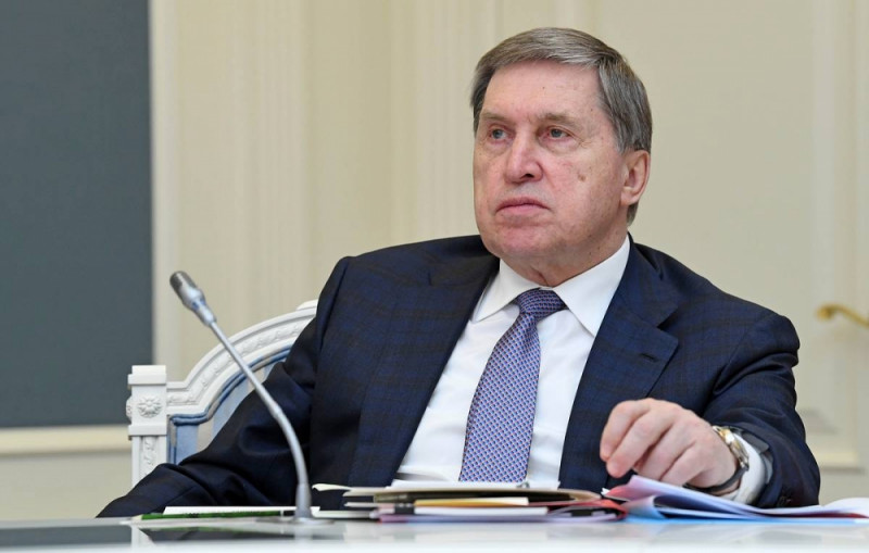 Uşakov: &ldquo;İrəvan iki stulda oturmağa çalışır, bu isə Moskvada təəssüf doğurur&rdquo;