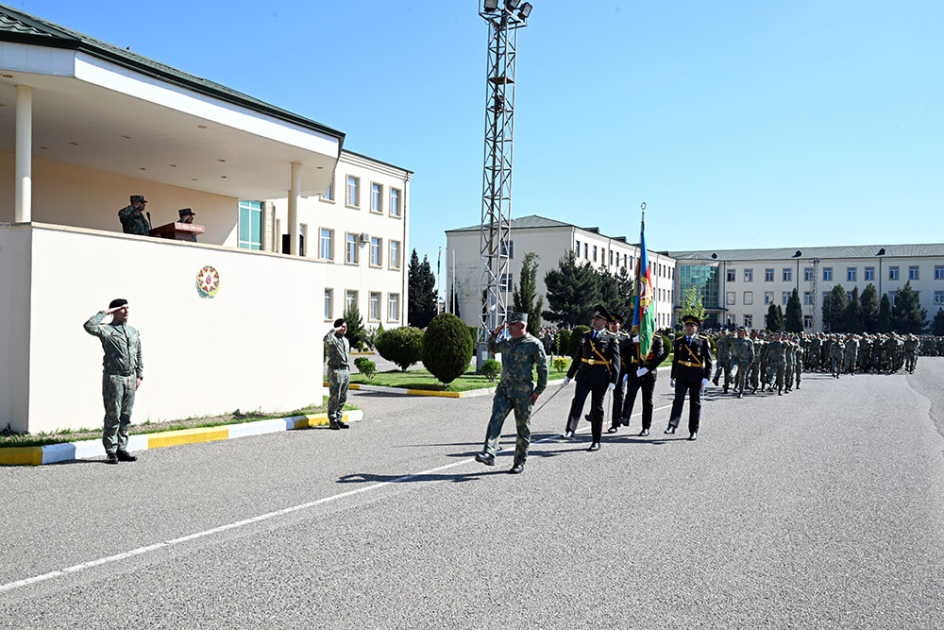 Azərbaycan Ordusunun gənc əsgərləri and içdi - FOTO