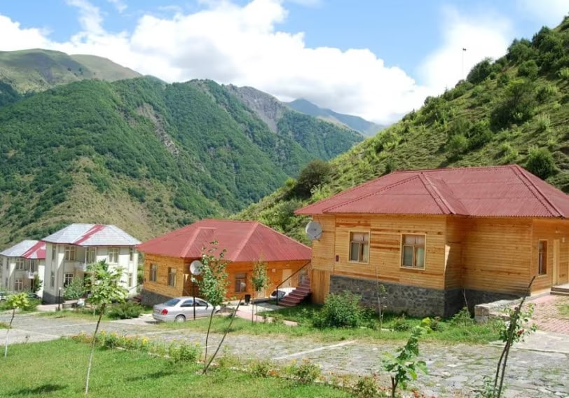 Azərbaycanın bölgələrində evlər kəskin bahalaşıb