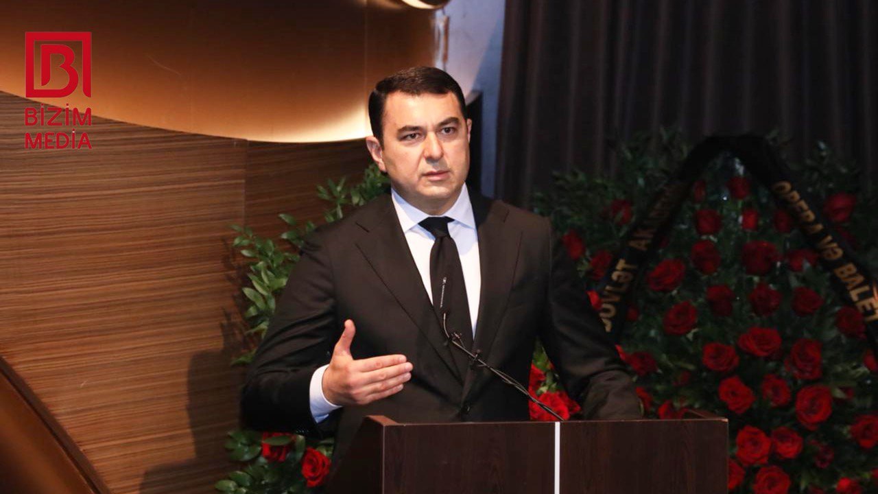 Adil Kərimliyə AĞIR İTKİ &ndash; FOTO