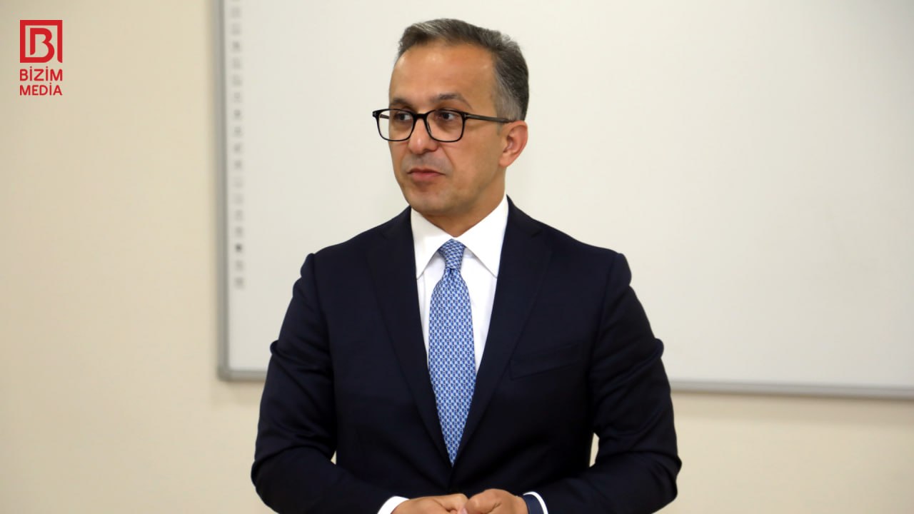 Komitə sədri boşanmaların artmasının səbəbini AÇIQLADI