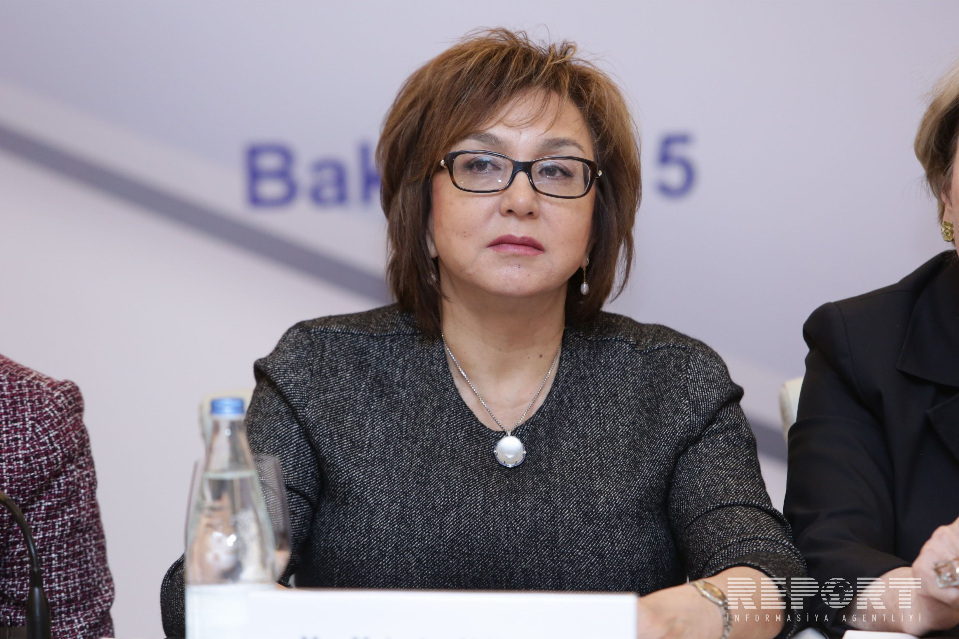 Məleykə Abbaszadə: &ldquo;SAT imtahanında çoxlu saxtakarlıq hallarına rast gəlinir&rdquo;