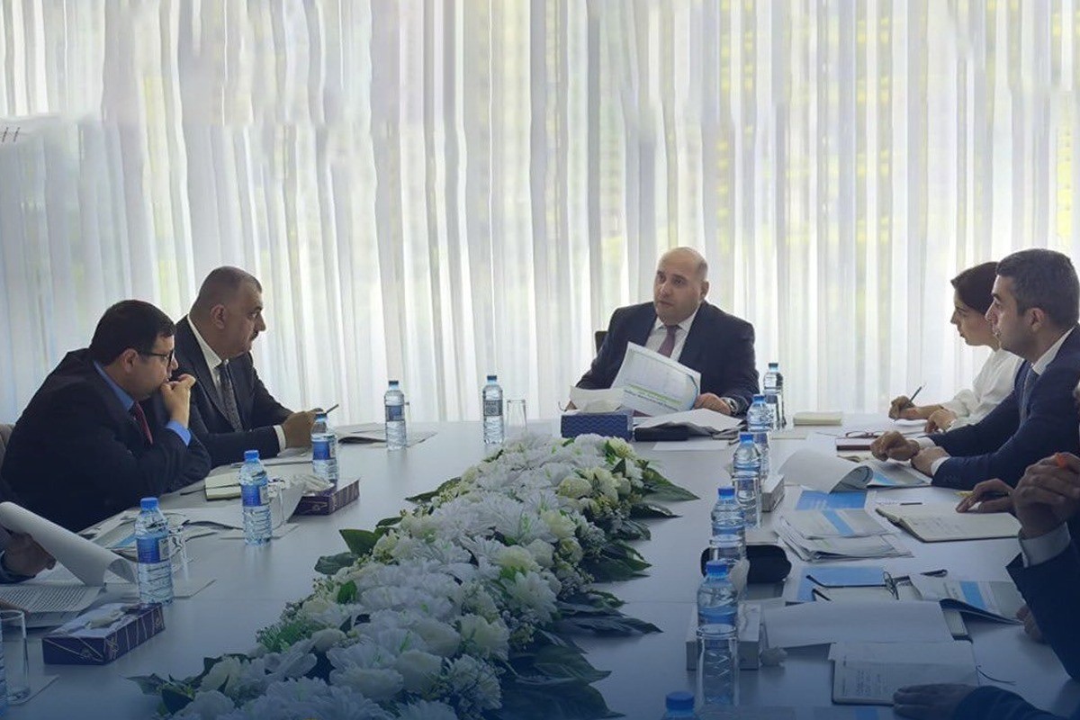 Emin Hüseynov Hadrut qəsəbəsi və Tuğ kəndi ilə bağlı iclas keçirdi - FOTO