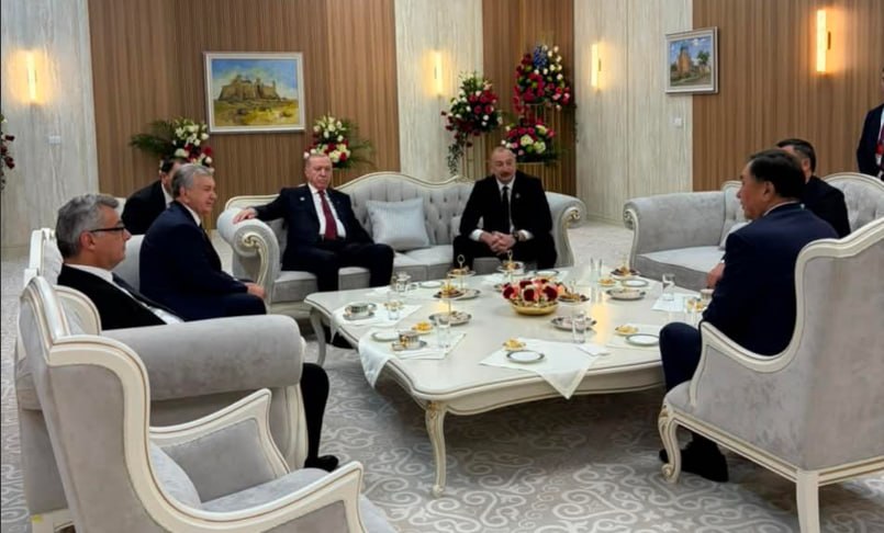 İlham Əliyev qardaş ölkə liderləri ilə BİR ARADA &ndash; FOTO