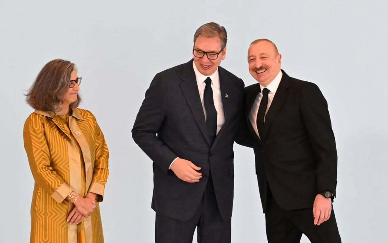 İlham Əliyevin Vuçiçlə səmimi FOTOLARI İlham Əliyevin Vuçiçlə səmimi FOTOLARI