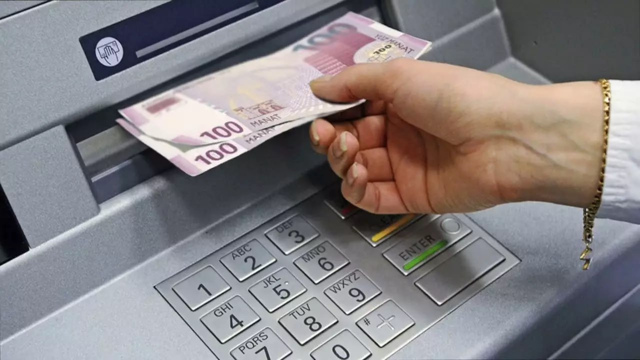 Bankomatdan zədəli pul çıxarsa... - Vətəndaş hara müraciət etsin?