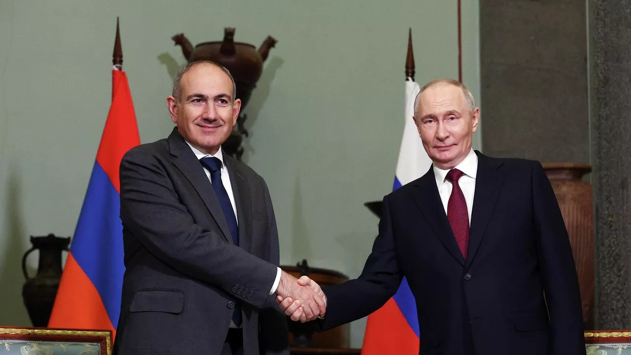 Paşinyan Putinlə dostluğundan danışdı