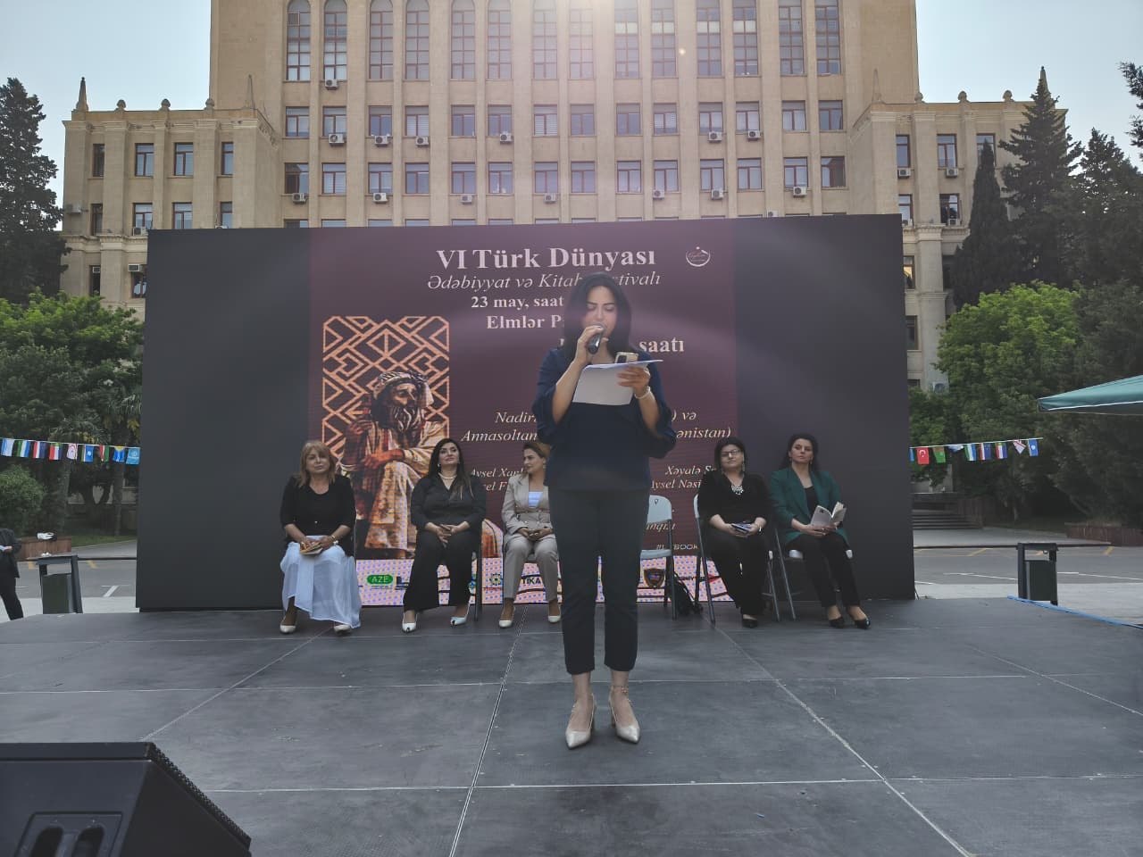 İki nakam şairənin xatirəsinə həsr olunan poeziya gecəsi keçirildi - FOTO