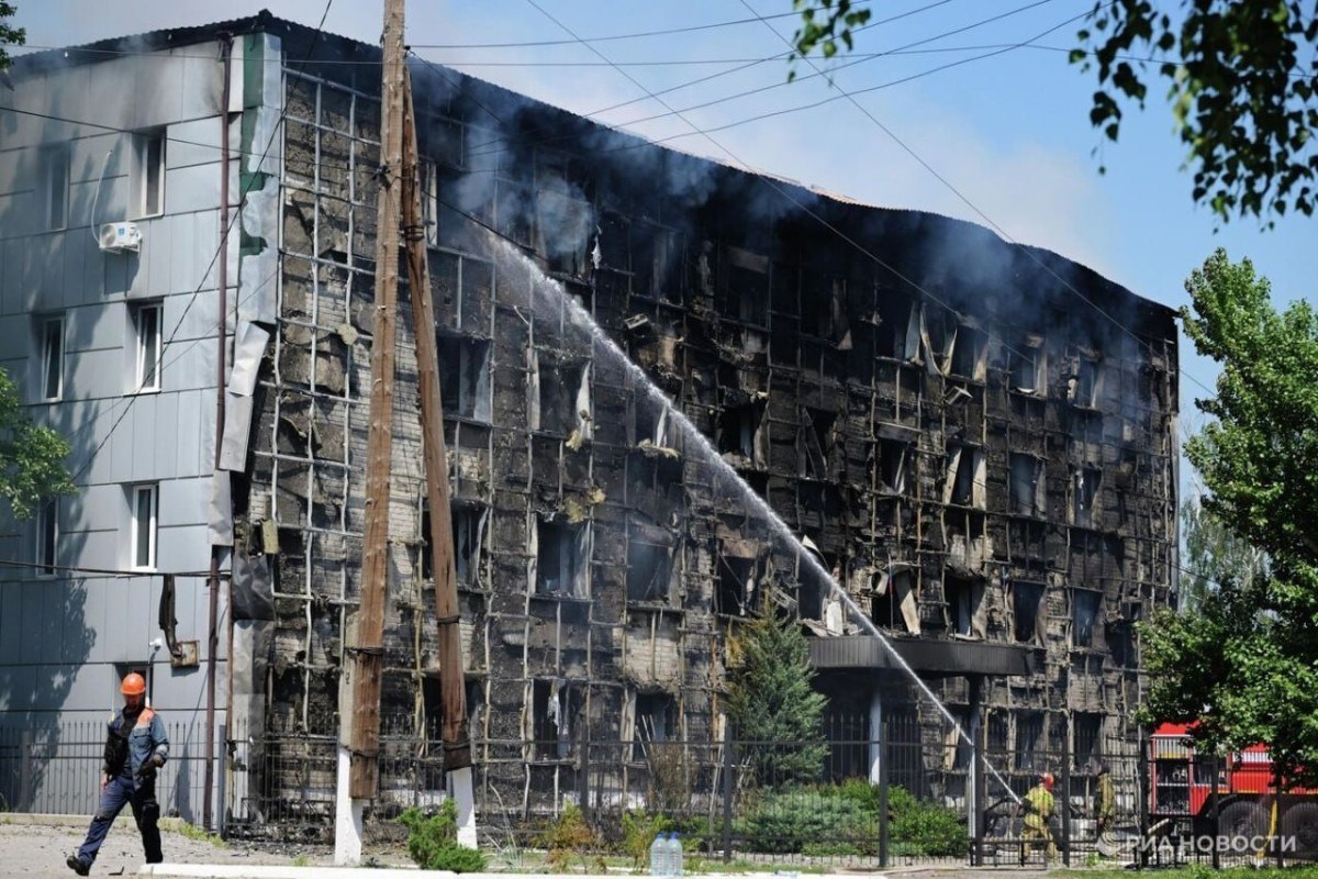 Luqanskda kollecə dron zərbəsi: 18 nəfər həlak olub