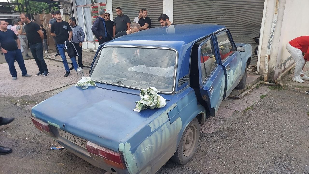 Lənkəranda sürücü sükan arxasında VƏFAT ETDİ - FOTO