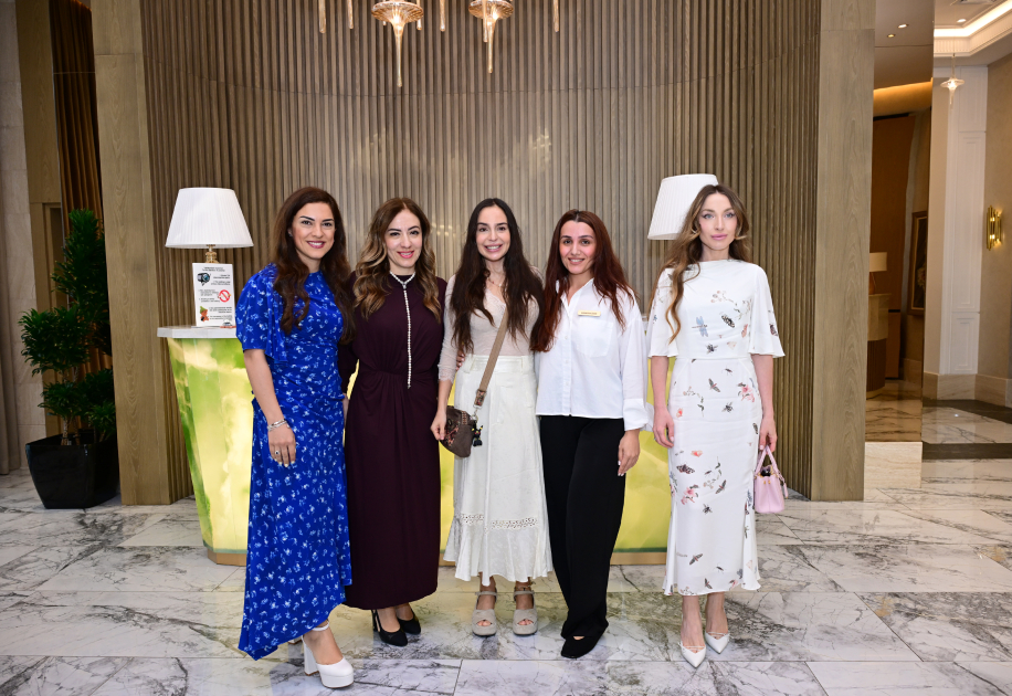 Leyla və Alyona Əliyevalar Müstəqillik Gününə həsr olunan konsertdə - FOTO
