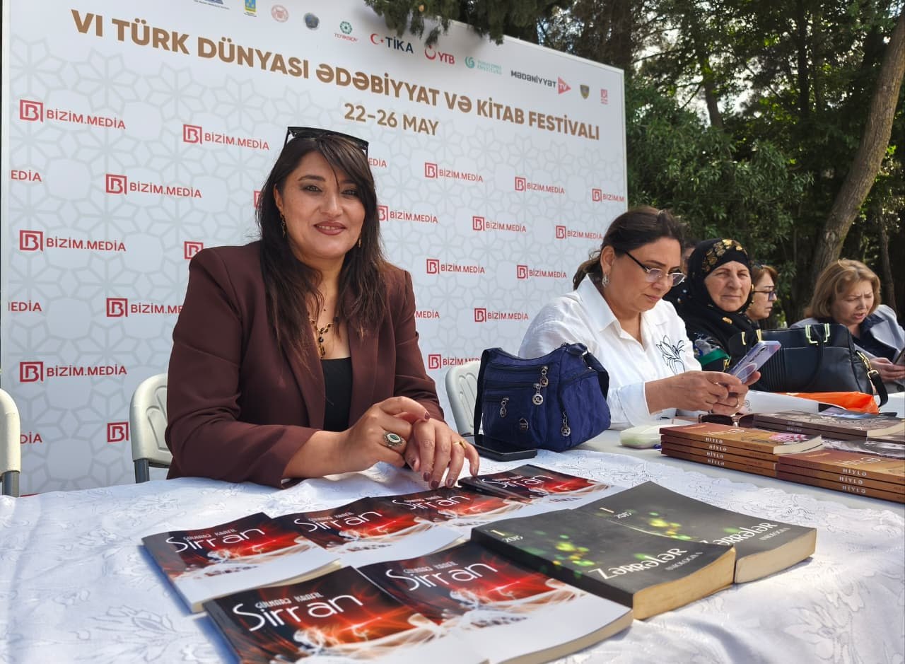 Gülnarə İsrafilin kitabları oxucular tərəfindən maraqla qarşılandı &ndash; FOTO