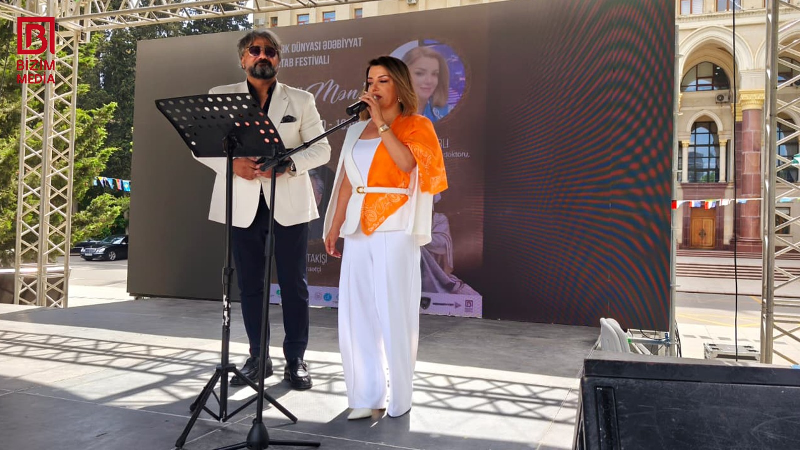 Türkoloji Qurultayda poeziya RUHU – FOTO Türkoloji Qurultayda poeziya RUHU – FOTO