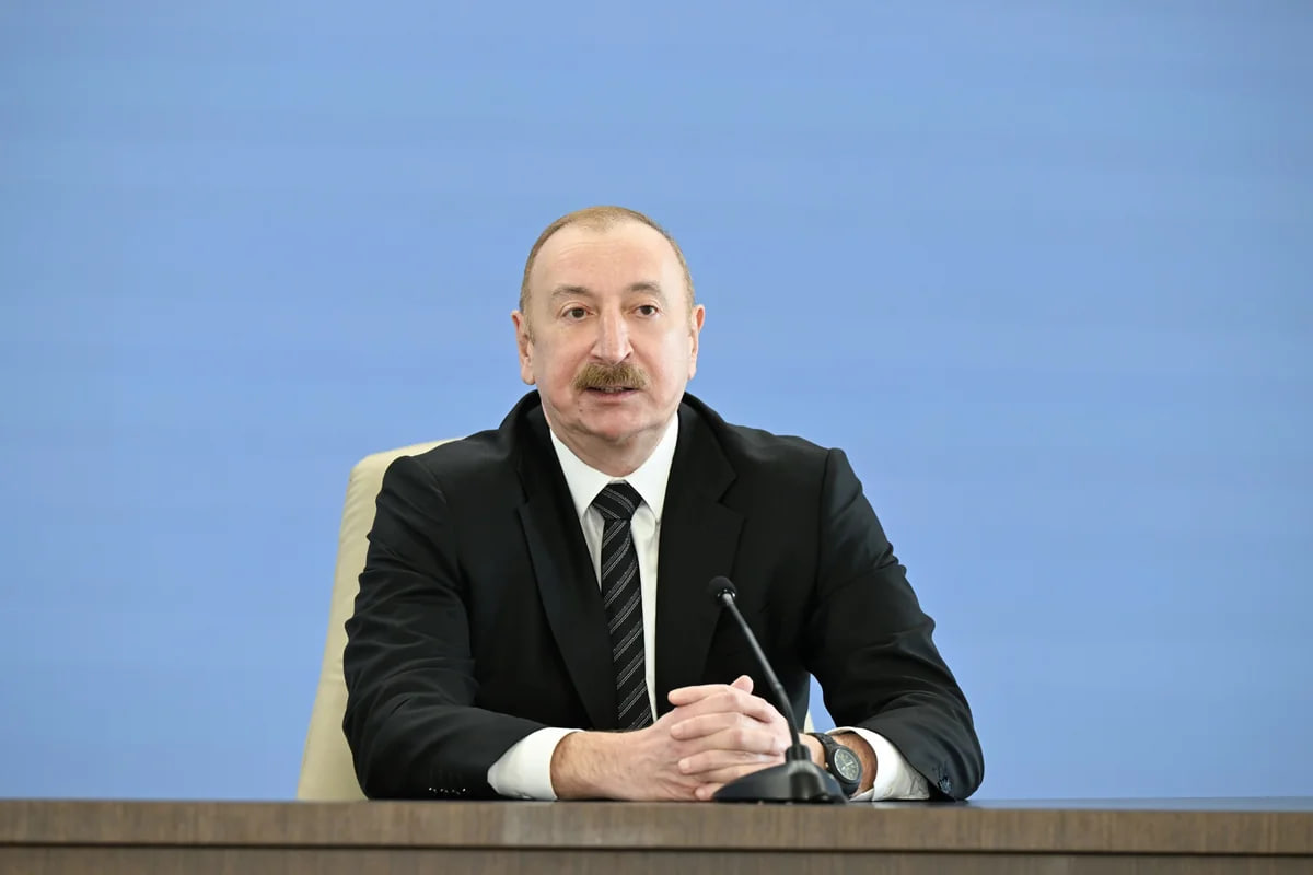 Prezident maliyyə inklüzivliyinin genişləndirilməsinə dair Dövlət Proqramını TƏSDİQLƏDİ