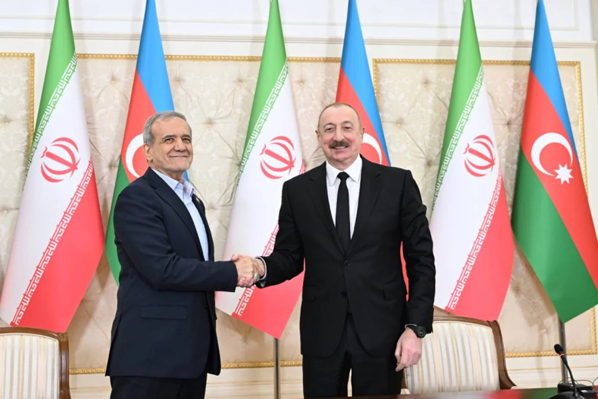 Prezident İlham Əliyev Pezeşkianla DANIŞDI