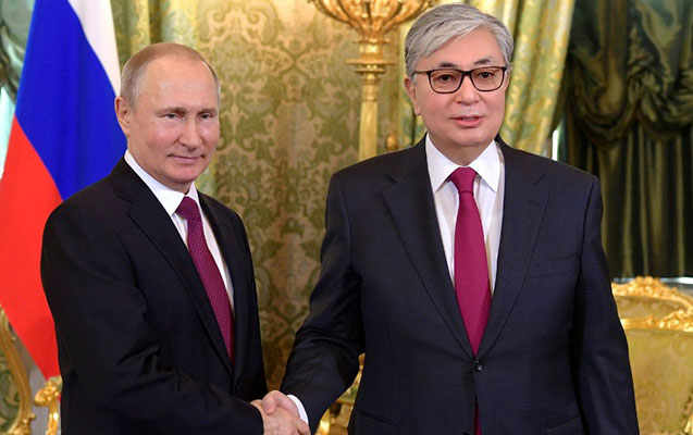 Tokayev Putinlə bu sənədə imza atdı