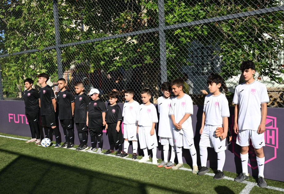 İçərişəhərdə yeni idman meydançası açıldı - FOTO