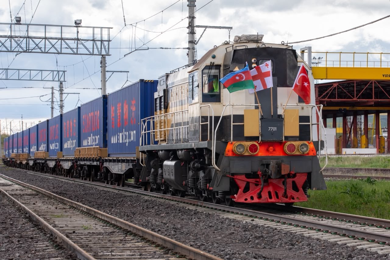 Kobaxidze: Bakı&ndash;Tbilisi&ndash;Qars dəmir yolu Avropa ilə Asiyanı daha da yaxınlaşdırır